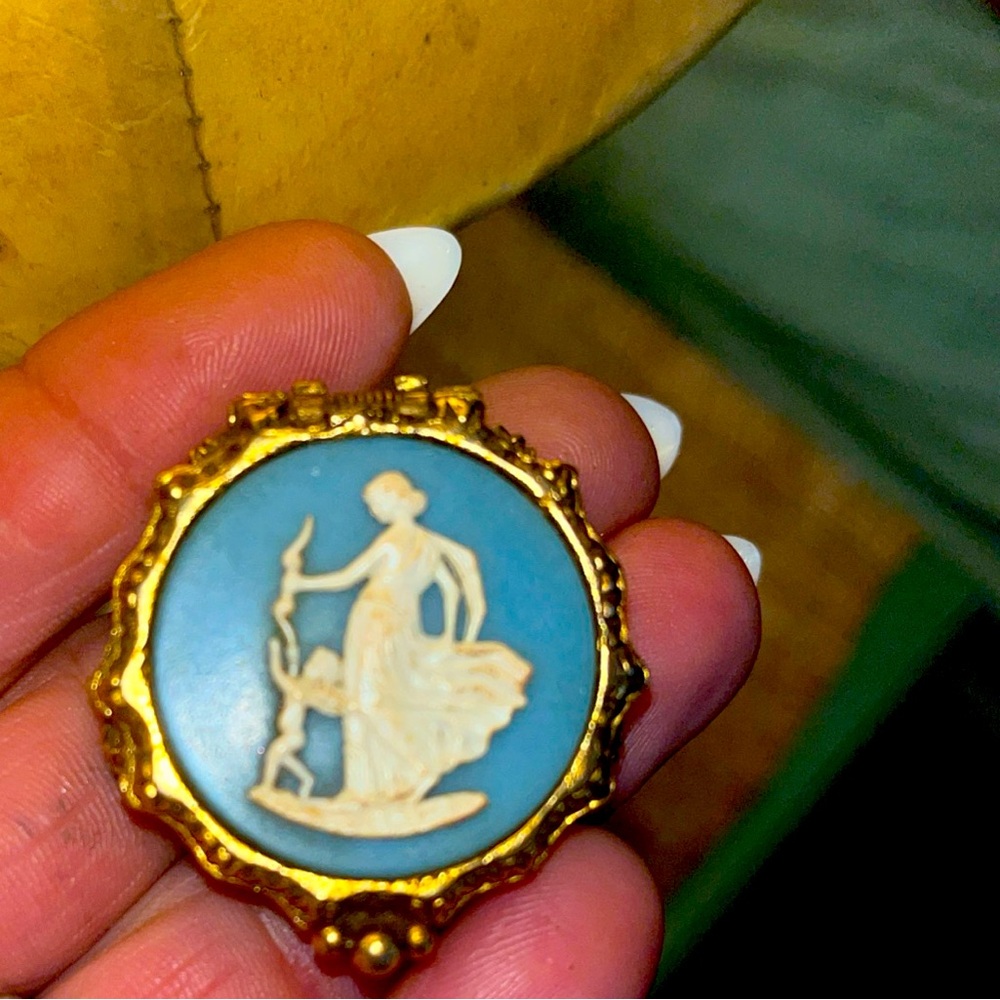 Elegant Rare Gold and Blue Romeo Flame Venus Cream Pack Perfume